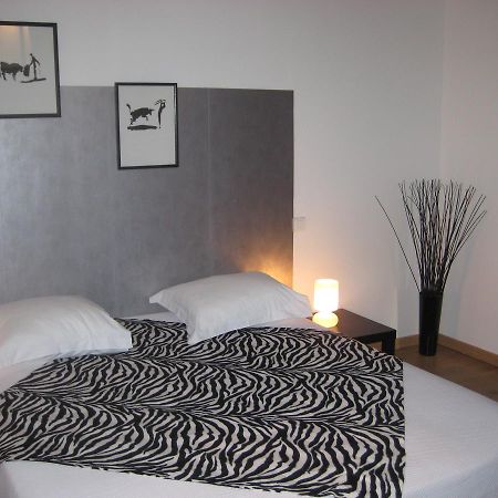 Appart'Hotel Et Chambres Essentiel Spa Arles Buitenkant foto