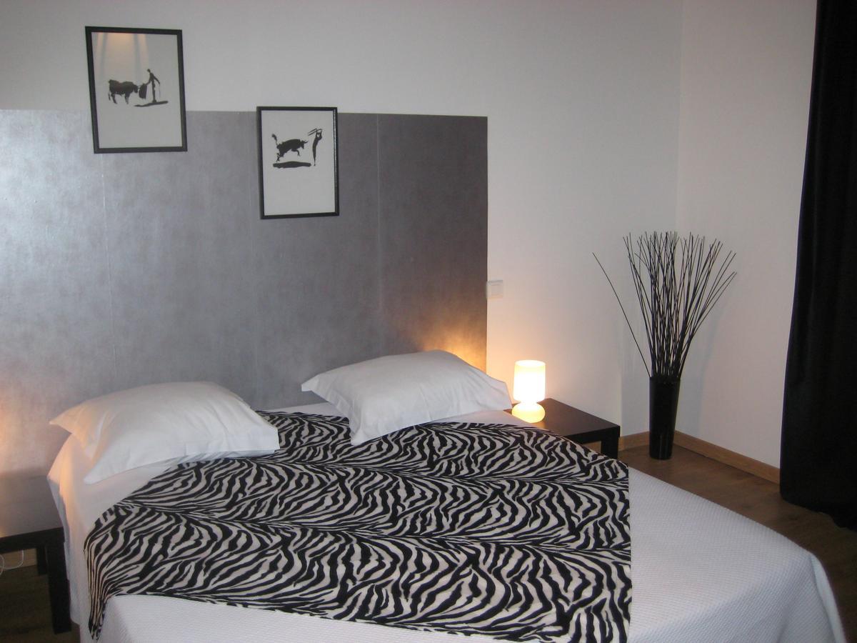 Appart'Hotel Et Chambres Essentiel Spa Arles Buitenkant foto